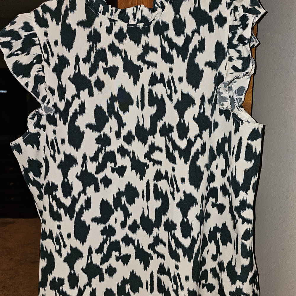 SHEIN Black and White Animal Print Tank Top